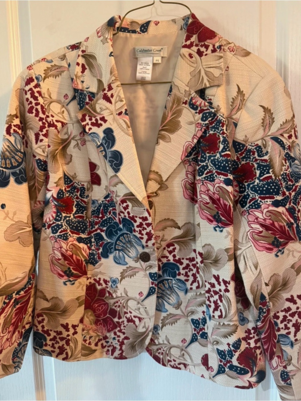Coldwater Creek Cream Floral Blazer with Red & Blue Accents